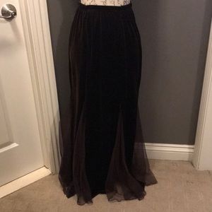 NWOT JESSICA HOWARD Velour SKIRT